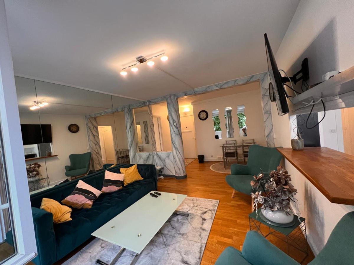 Appartement Paris Grenelle - Hala Paris Bagian luar foto